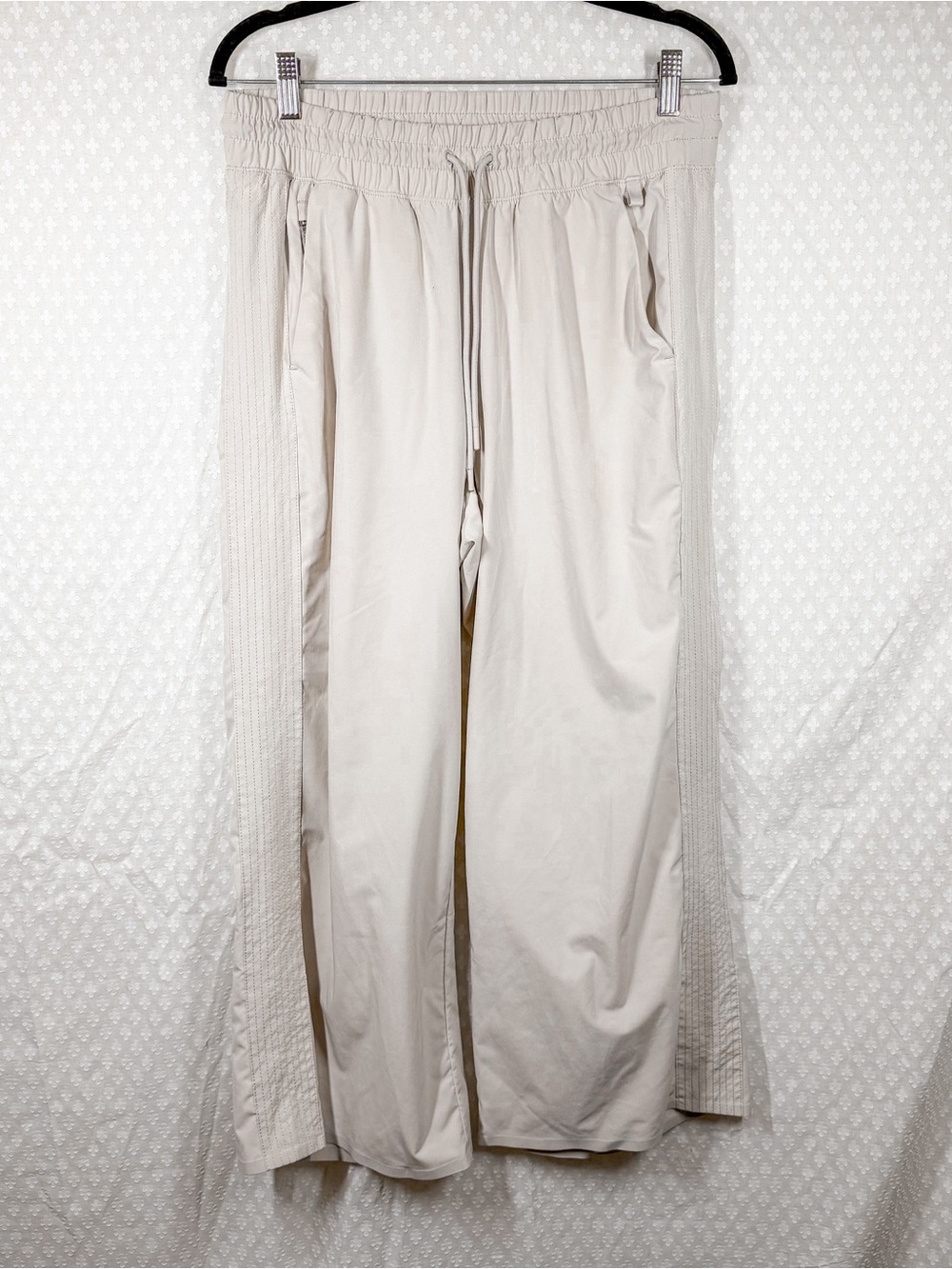 Athleta Cream Tan Avenue Wide Leg Crop High Rise Pants